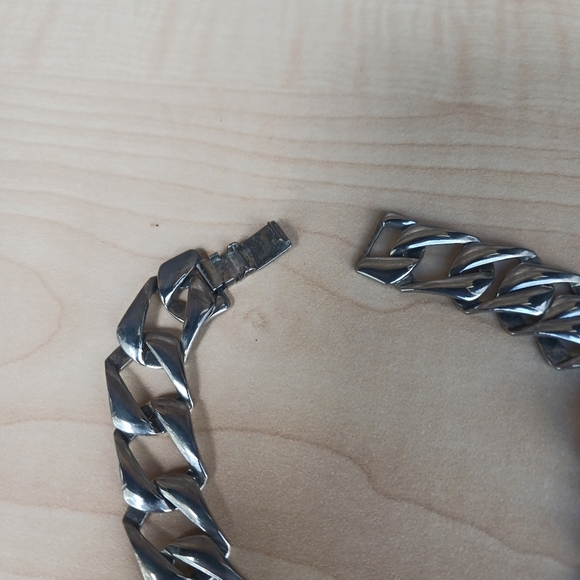 Vintage Silver Tone Chunky Link V Shape Collar Chain Statement Necklace - Picture 5 of 7